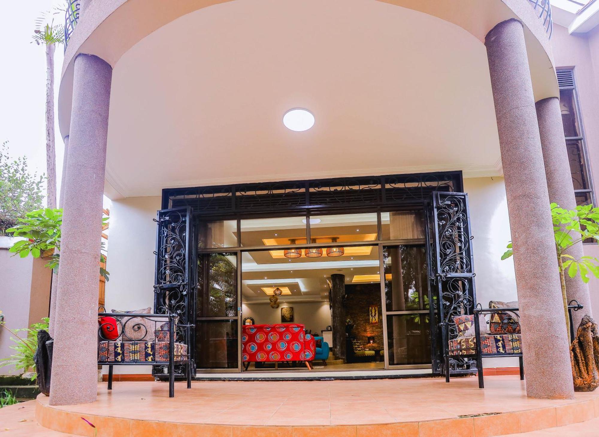 Gazelle Guest House Kampala Exterior photo